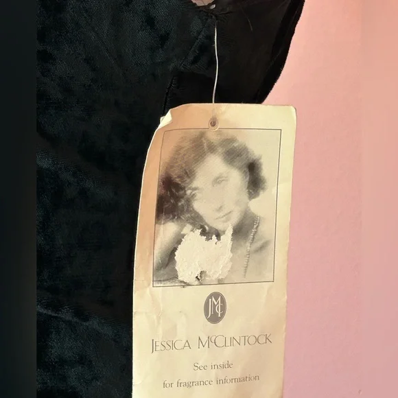 SOLD ****Vintage deadstock old Hollywood glam black velvet gothicglam long - Picture 13 of 16